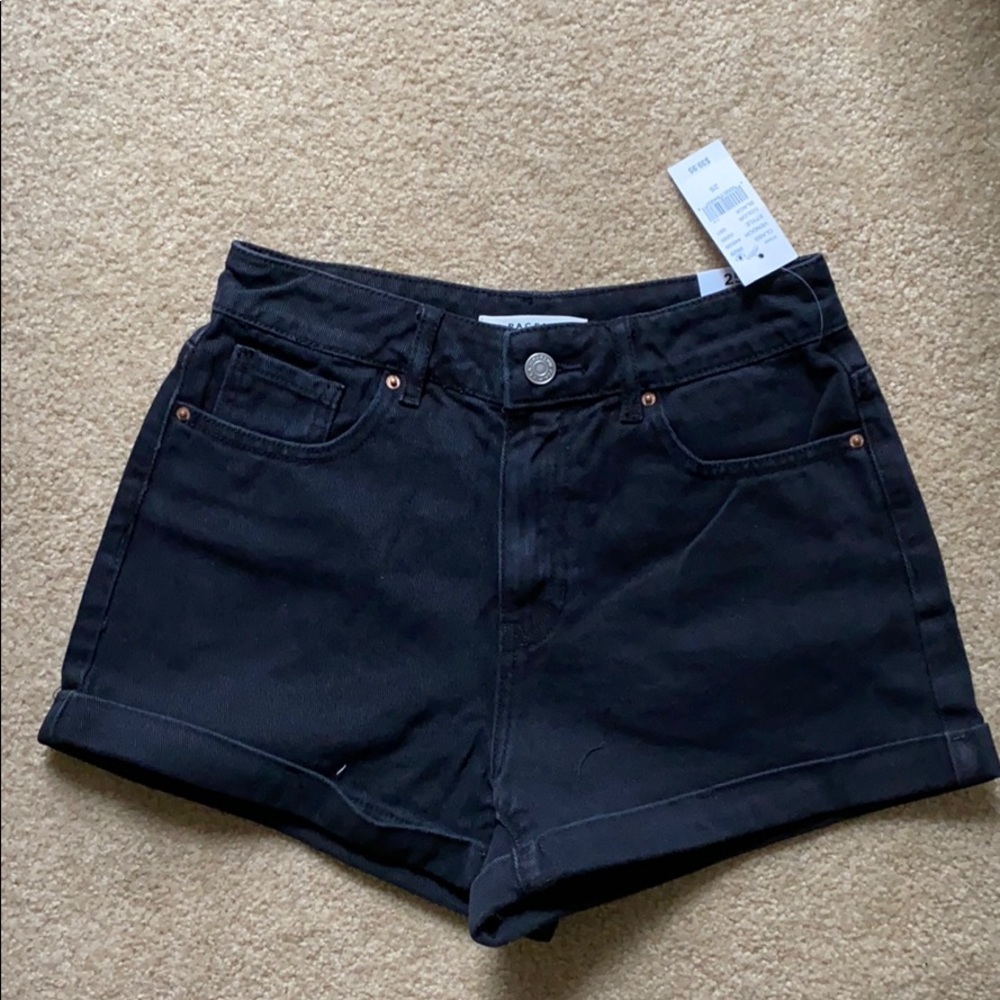 Pacsun Mom Short. Black. NWT.